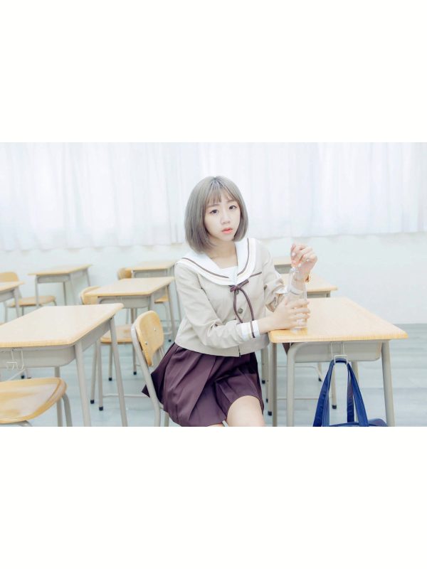 付费图片-[JUICY]多汁女孩阮靖貽 水手服挑逗可爱单纯学生 – COSPLAY