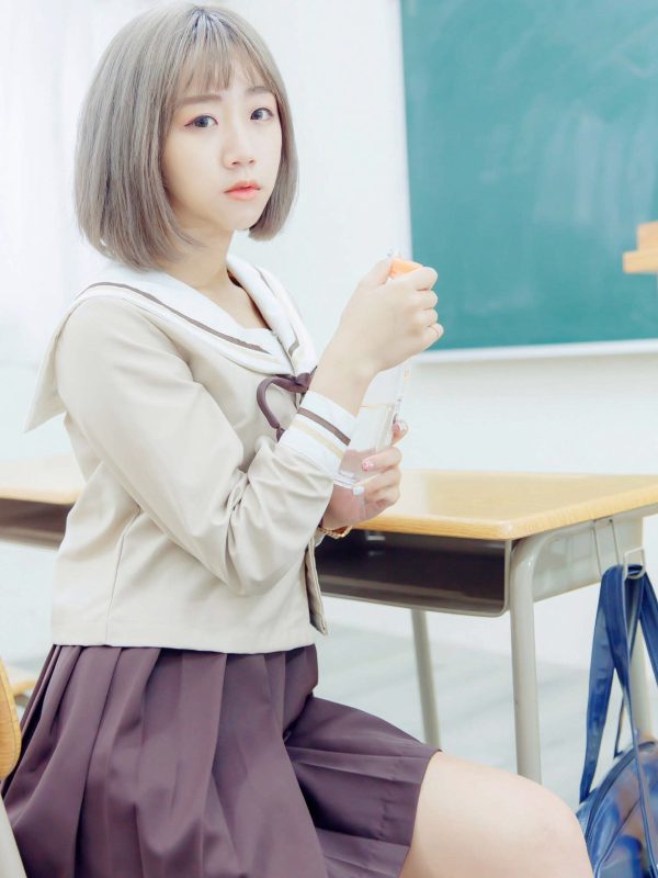 付费图片-[JUICY]多汁女孩阮靖貽 水手服挑逗可爱单纯学生 – COSPLAY
